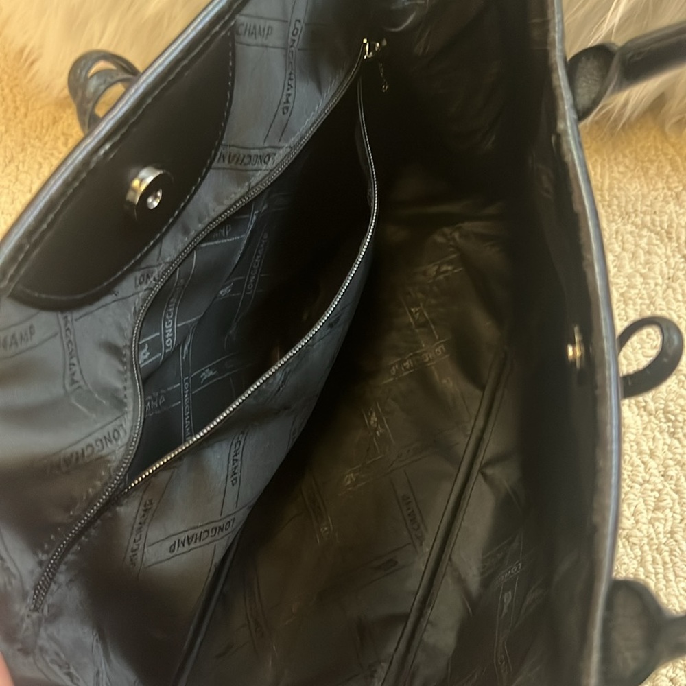 Authentic Longchamp black leather tote bag with silver hardware - Picture 10 of 16